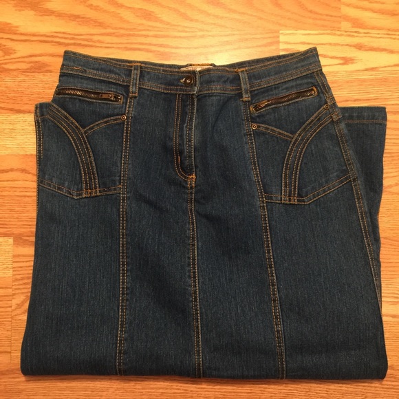 (No Fuze) Blue Denim Skirt w/ Gold Stitching 14/16 - Picture 6 of 8